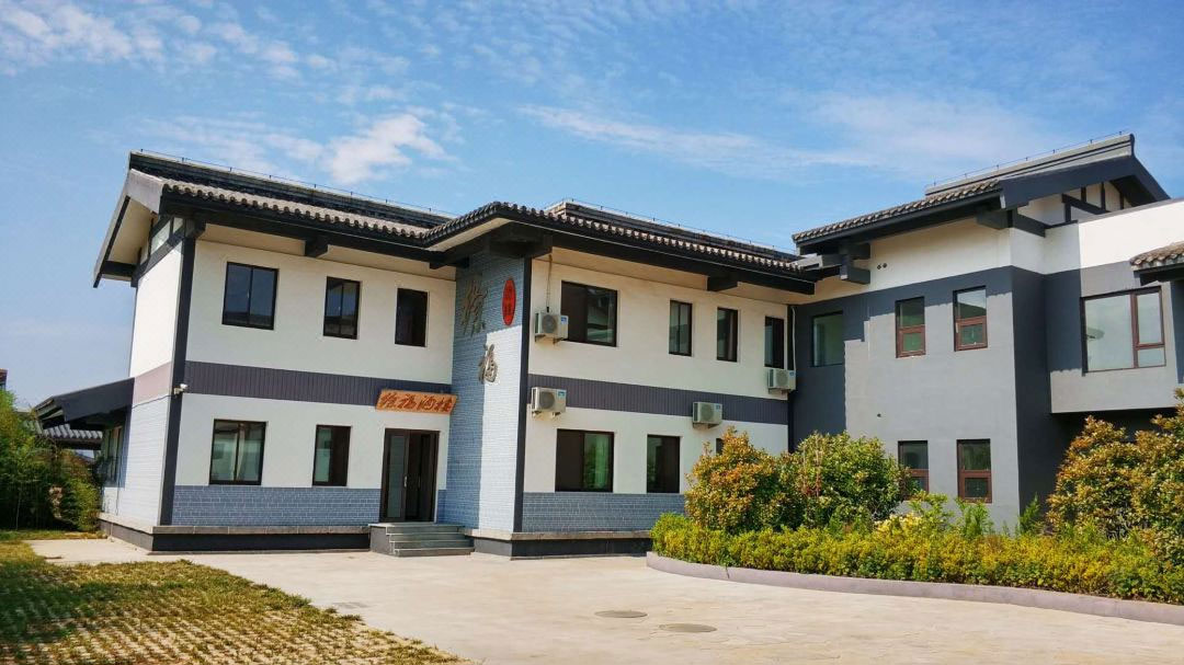青島龍灣徐福大酒店?-青島哪家拓展公司安全保障完善|青島拓展訓(xùn)練公司排名前十口碑對(duì)比|青島專業(yè)拓展訓(xùn)練服務(wù)-青島眾行遠(yuǎn)管理咨詢