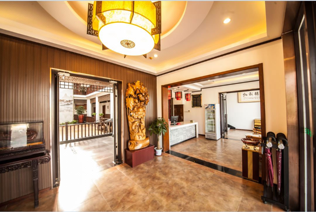青島龍灣徐福大酒店?-青島哪家拓展公司安全保障完善|青島拓展訓(xùn)練公司排名前十口碑對(duì)比|青島專業(yè)拓展訓(xùn)練服務(wù)-青島眾行遠(yuǎn)管理咨詢